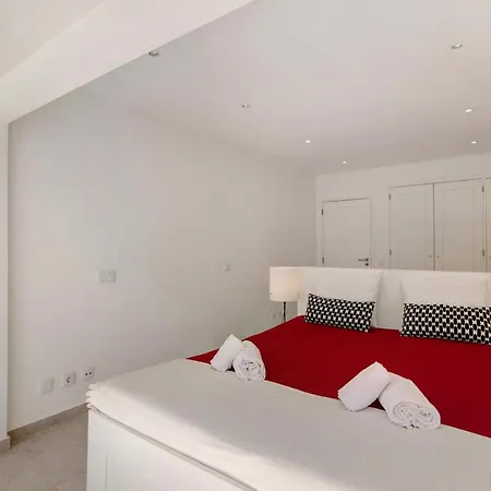 Apartamento Large In Vale Do Lobo *