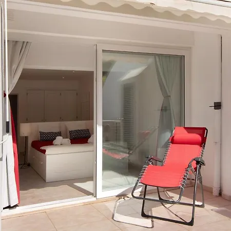 Large In Vale Do Lobo Apartment
