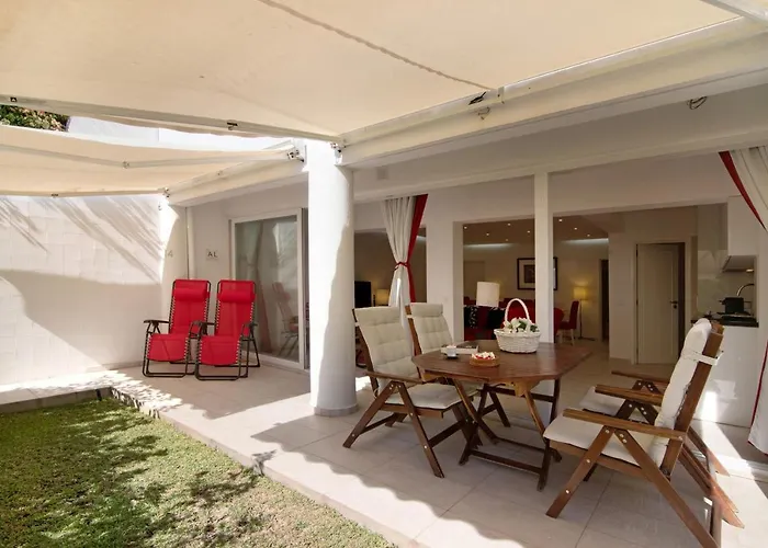 Large In Vale Do Lobo Апартаменты Алмансил