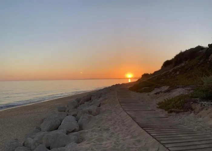 Апартаменты Large In Vale Do Lobo Алмансил