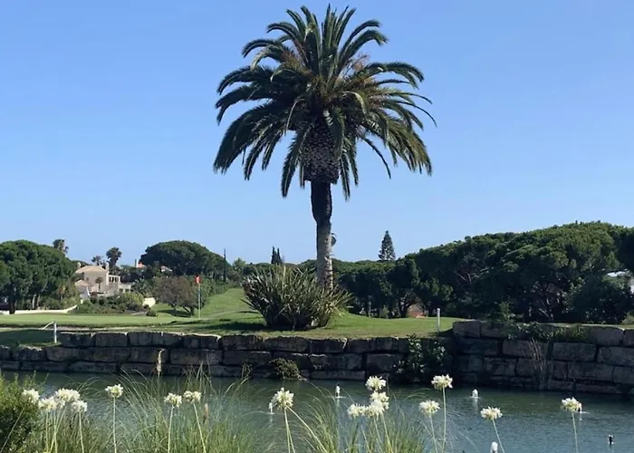 Large In Vale Do Lobo Апартаменты Алмансил