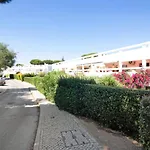 Large In Vale Do Lobo